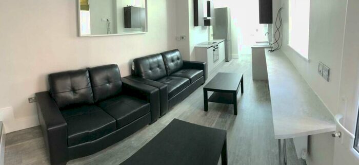 5 Bedroom Terraced House To Rent In Furness Road, Fallowfield, M14