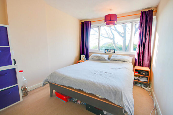 3 Bedroom Terraced House For Sale In Bitterne Village! Kitchen/breakfast Room! A Must See!, SO18