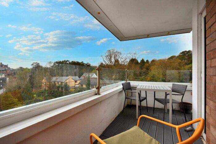 2 Bedroom Apartment For Sale In Seabank, The Esplanade, Penarth, CF64