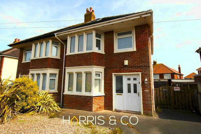 4 Bedroom Semi-Detached House To Rent In Maplewood Drive, Thornton-Cleveleys, FY5