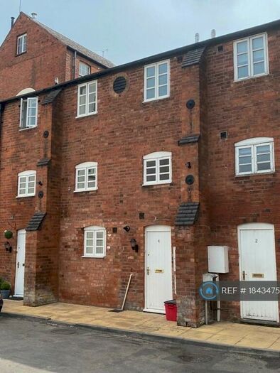 2 Bedroom Terraced House To Rent In New Brook Street, Leamington Spa, CV32