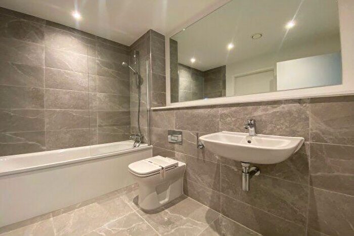 1 Bedroom Flat To Rent In Derwent Street, Salford, M5