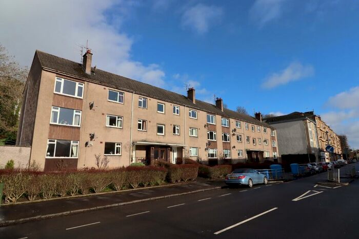 3 Bedroom Flat To Rent In Tantallon Road, Shawlands, Glasgow, G41