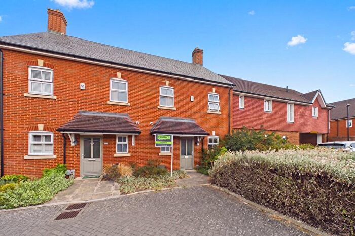 3 Bedroom Terraced House For Sale In Charlock Place, Warfield, Bracknell, Berkshire, RG42