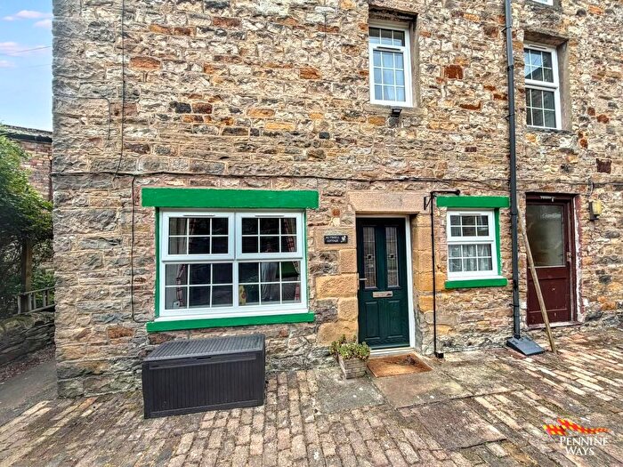 2 Bedroom End Of Terrace House For Sale In Town Hall Crescent, Haltwhistle, NE49