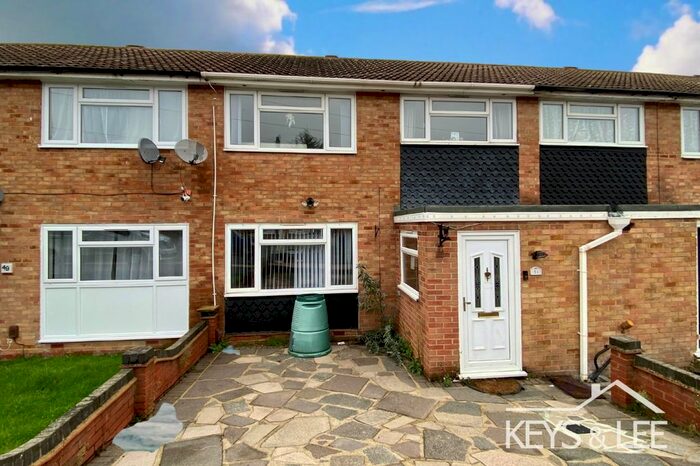 3 Bedroom Terraced House To Rent In Navarre Gardens, Collier Row, Romford, RM5