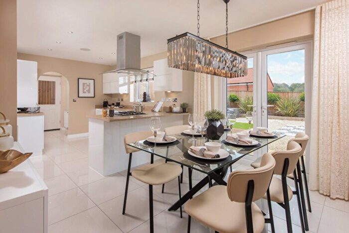 4 Bedroom Detached House For Sale In Doncaster Road, Harlington, Doncaster, DN5