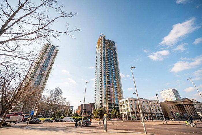 1 Bedroom Flat For Sale In St Gabriel Walk, Elephant And Castle, London, SE1