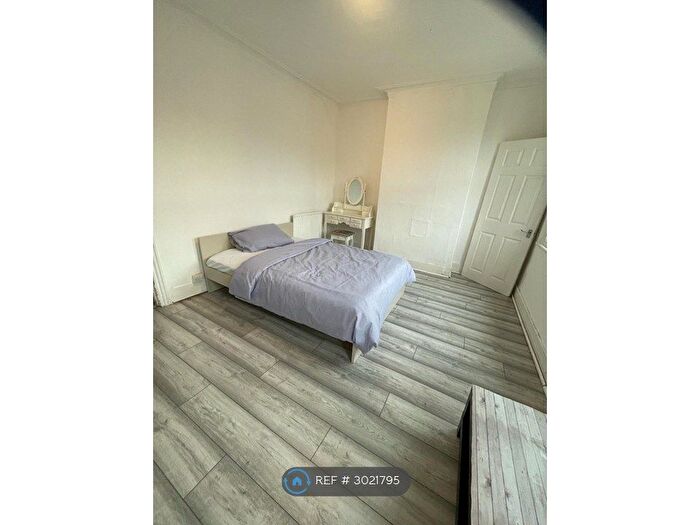 3 Bedroom Terraced House To Rent In Seymour Avenue, London, N17