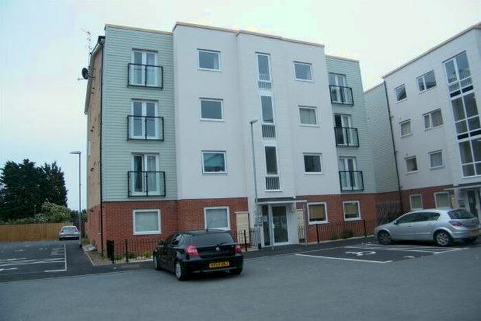 1 Bedroom Flat To Rent In Onyx Crescent, Leicester, LE4