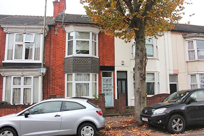 2 Bedroom Terraced House To Rent In Eastleigh Road, West End, Leicester, LE3