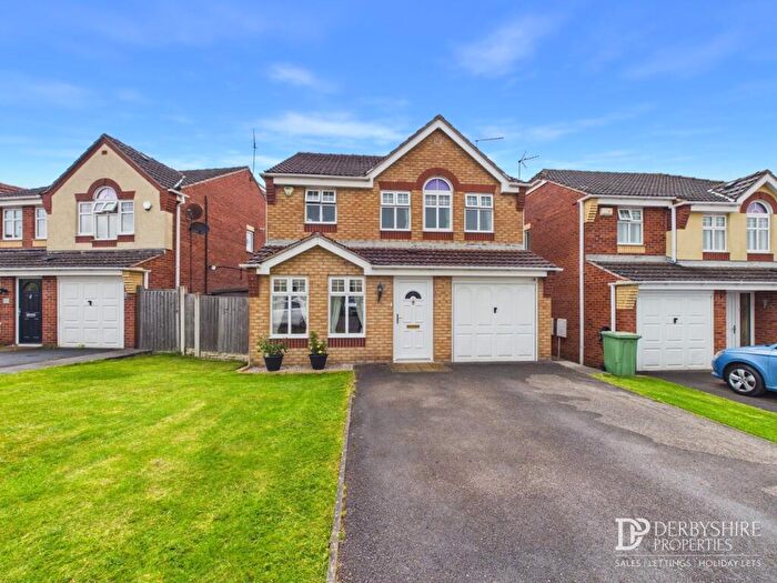 4 Bedroom Detached House For Sale In Rangewood Road, South Normanton, Alfreton, DE55