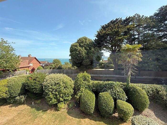 2 Bedroom Flat For Sale In Belle Vue Road, Weymouth, DT4