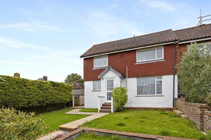 4 Bedroom Semi-Detached House To Rent In Rustington Road, Brighton, BN1