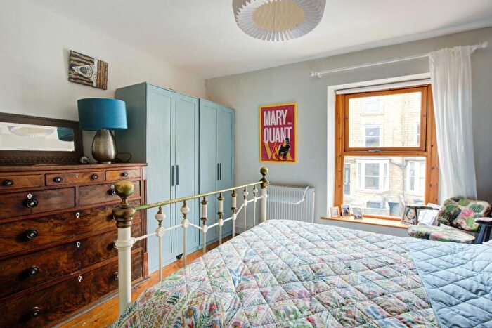 3 Bedroom Terraced House For Sale In Windermere Road, Lancaster, LA1