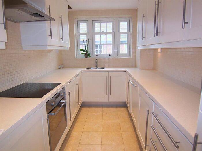 2 Bedroom Flat To Rent In Chartwell House, Wimbledon Parkside, Wimbledon, SW19