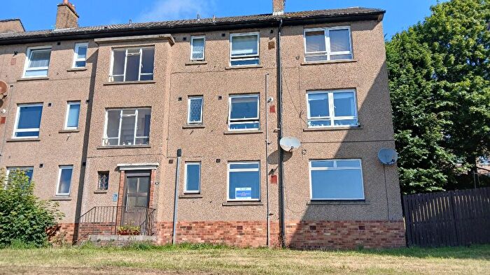 2 Bedroom Flat To Rent In Pentland Crescent, West End, Dundee, DD2