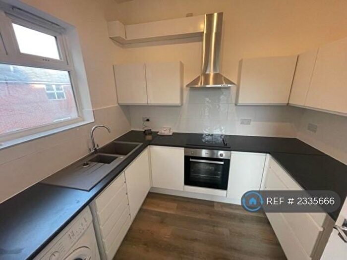 3 Bedroom Flat To Rent In Radford Boulevard, Nottingham, NG7