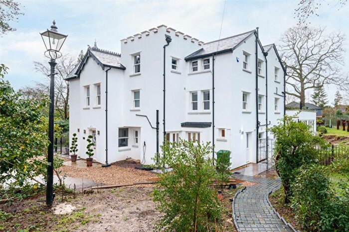 2 Bedroom Apartment To Rent In Bagshot Road, Ascot, Berkshire, SL5