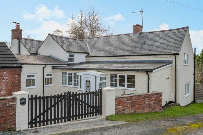 2 Bedroom Property For Sale In Rhewl, Gobowen, Oswestry SY10