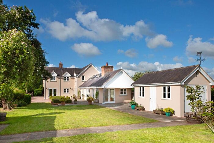 4 Bedroom Detached House For Sale In Superb House Of Over Square Feet In . Acre On Rural Edge Of Tarvin, CH3