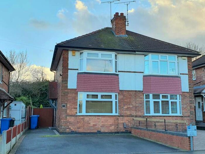 2 Bedroom Semi-Detached House To Rent In St Albans Road, DE22