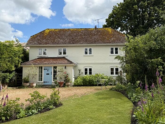 4 Bedroom Cottage For Sale In Pitton, Salisbury, SP5