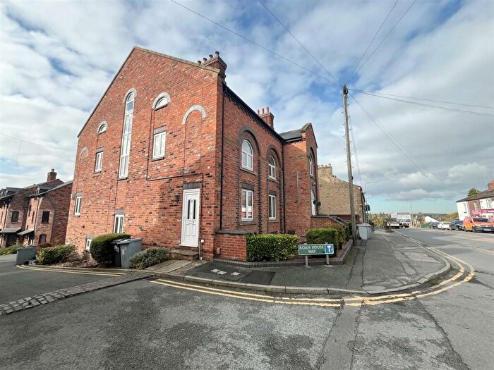 2 Bedroom House To Rent In Roan House Way, Macclesfield, SK11