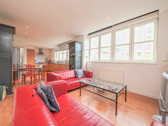 1 Bedroom Flat To Rent In Dean Bank Lane, Edinburgh, EH3