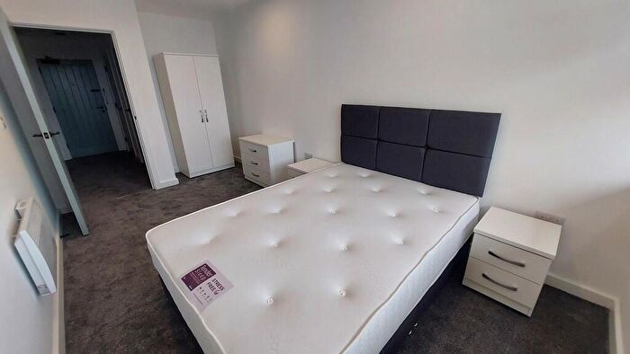 1 Bedroom Apartment To Rent In Burlington Square, Burlington Street, Chesterfield, S40