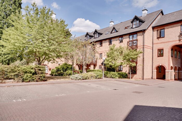 2 Bedroom Flat To Rent In Sheering Mill Lane, Harlow, CM21