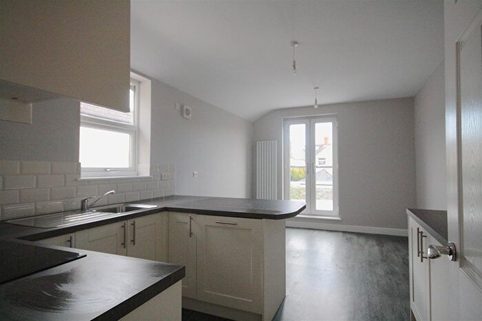 3 Bedroom Maisonette To Rent In Gileston Road, Pontcanna, Cardiff, CF11