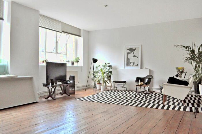 Studio To Rent In Ebenezer Street, London, N1