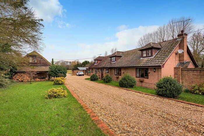 5 Bedroom Detached Bungalow For Sale In Coolham Road, Brooks Green, Horsham, RH13