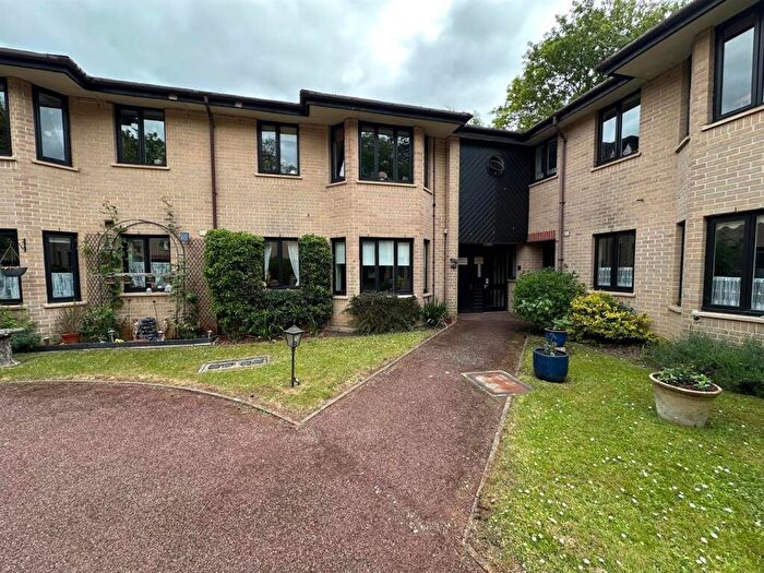 1 Bedroom Retirement Property For Sale In The Grove, Stowmarket, IP14