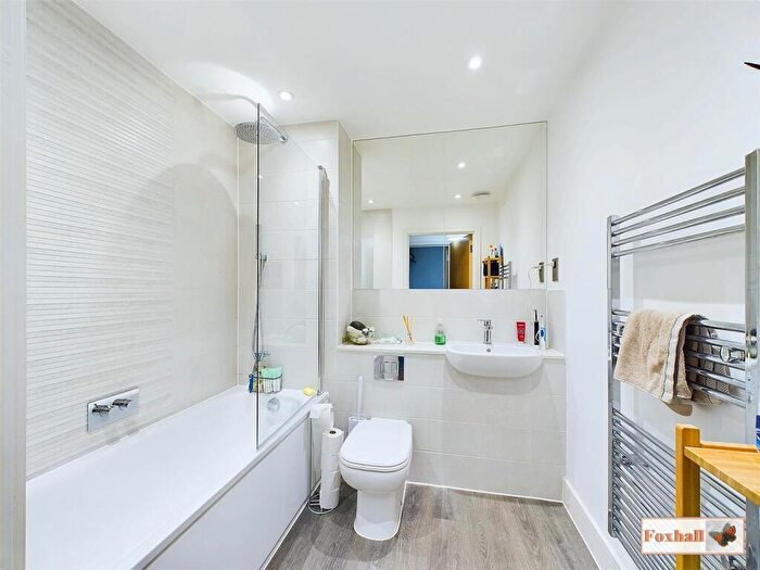 1 Bedroom Flat For Sale In Holmhill Drive, Felixstowe, IP11
