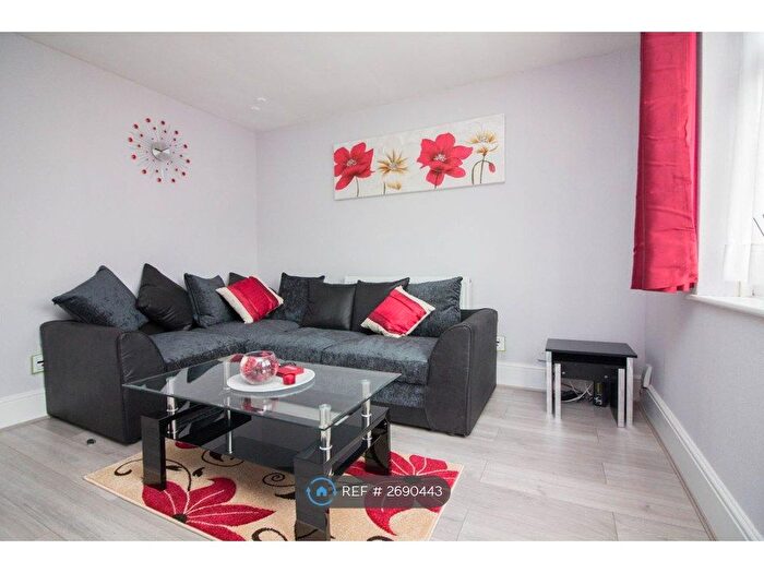 1 Bedroom Maisonette To Rent In Bevan Avenue, Wolverhampton, WV4