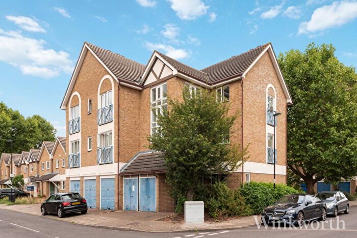 1 Bedroom Apartment To Rent In Water Lane, London, SE14