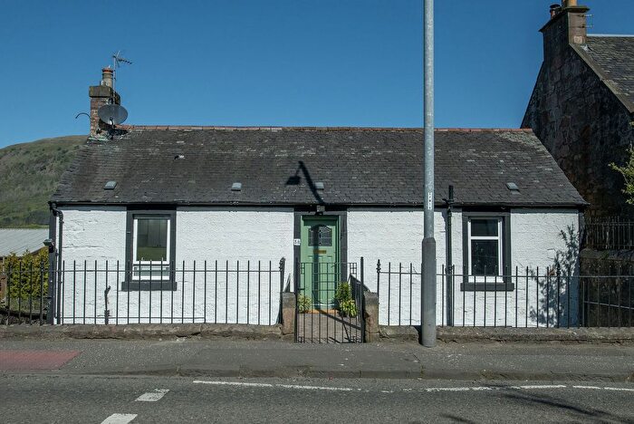 2 Bedroom Flat For Sale In Alexandra Street, Tillicoultry, FK13