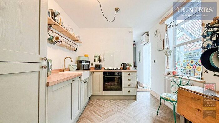 1 Bedroom Flat For Sale In St Johns Lane, Bedminster, BS3