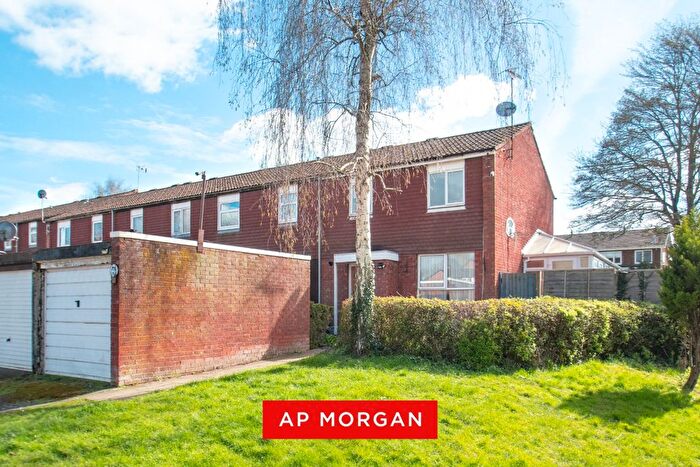 3 Bedroom End Terrace House For Sale In Edgeworth Close, Church Hill South, Redditch, Worcestershire, B98