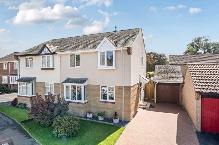 3 Bedroom Semi-Detached House For Sale In Ladymeade, Ilminster, Somerset, TA19