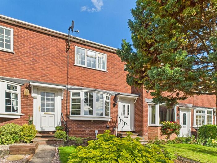 2 Bedroom Town House To Rent In Charnwood Lane, Arnold, NG5