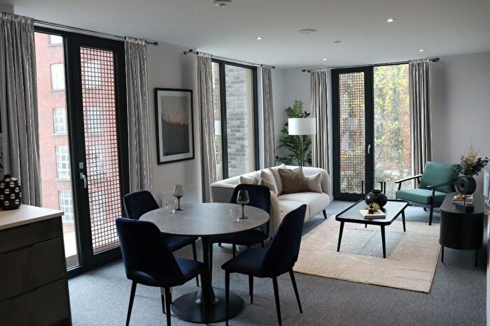 1 Bedroom Apartment To Rent In The Interchange, Stockport, SK3