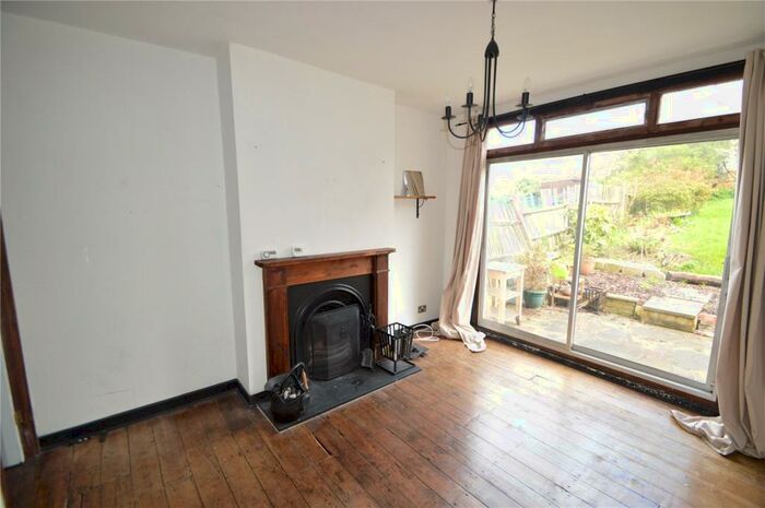 1 Bedroom Apartment To Rent In Beauchamp Road, London, SE19
