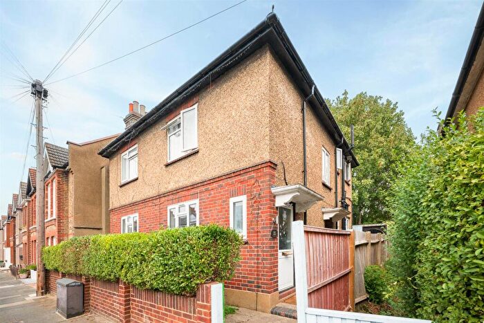 2 Bedroom Maisonette For Sale In Hilldrop Road, Bromley, BR1