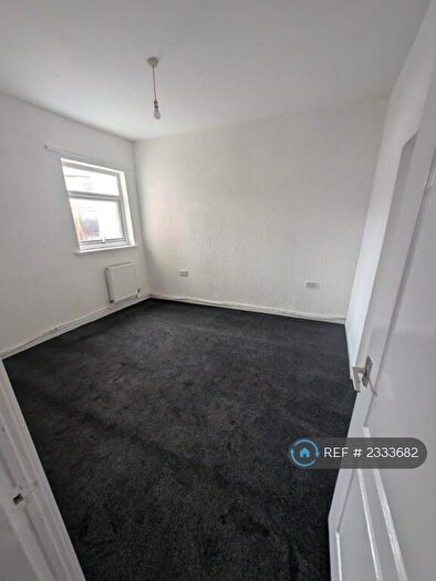 3 Bedroom Flat To Rent In Poulton Road, Wallasey, CH44