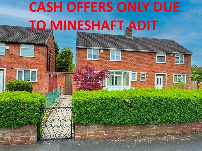 2 Bedroom Semi-Detached House For Sale In Cunningham Road, Walsall, WS2