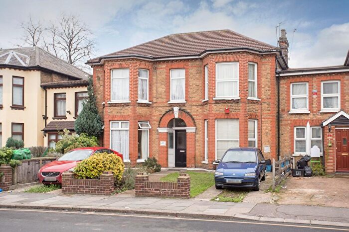 1 Bedroom Flat To Rent In Argyle Road, IG1