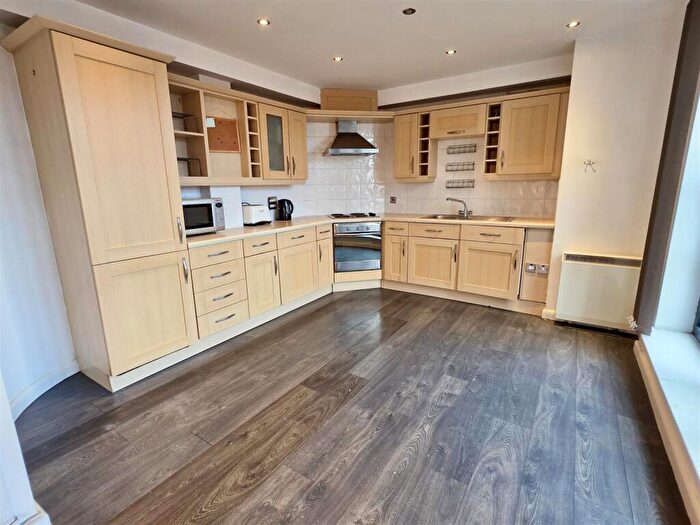 3 Bedroom Penthouse To Rent In Maxim, Lionel Street, Birmingham, B3